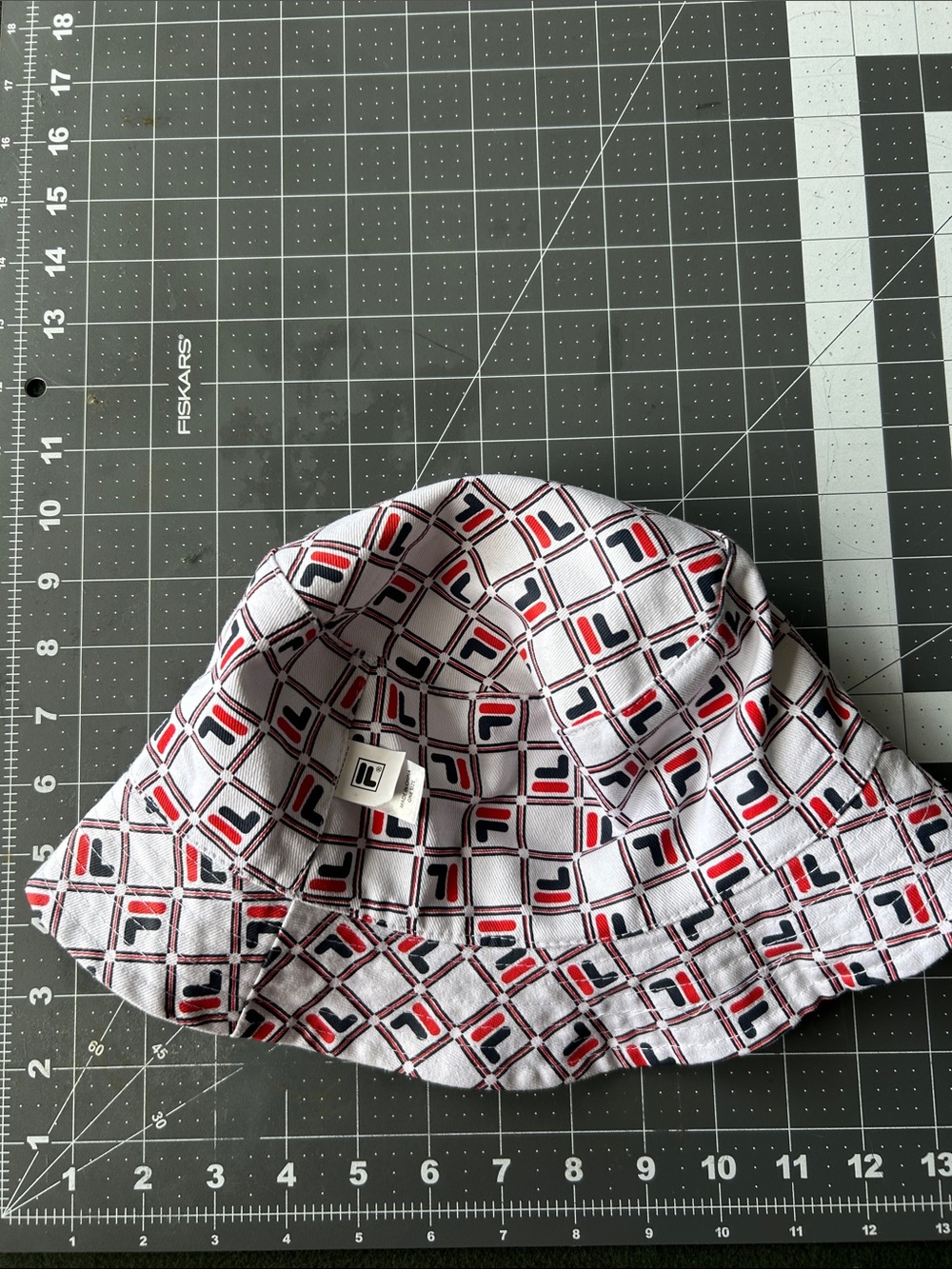Fila Adult White Red Navy Logo Bucket Hat